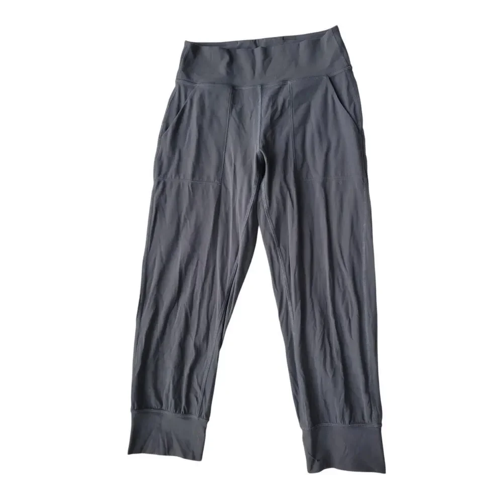 Lululemon Align Jogger Crop *23